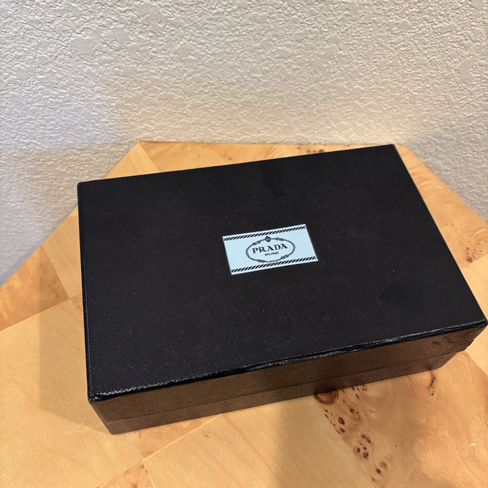 New Prada Saffiano Leather Business Card Wallet With Strap (Certified Authentic) - Picture 10 of 13
